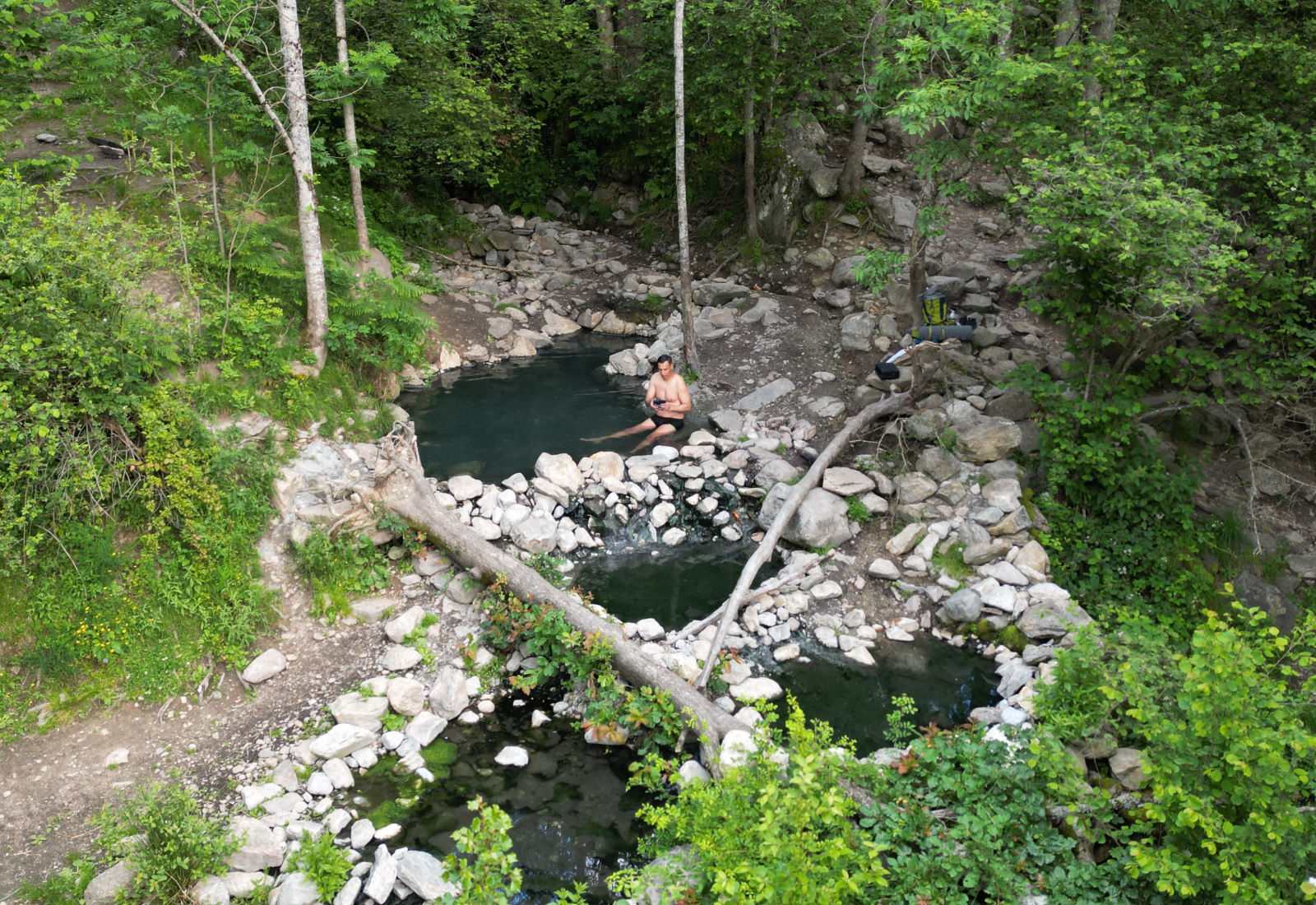 Les sources d'eau chaude sauvages de Mérens-les-Vals en Ariège