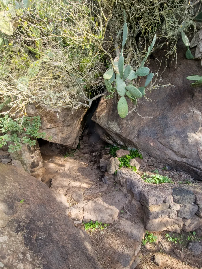 Entrée de la grotta di benikulà